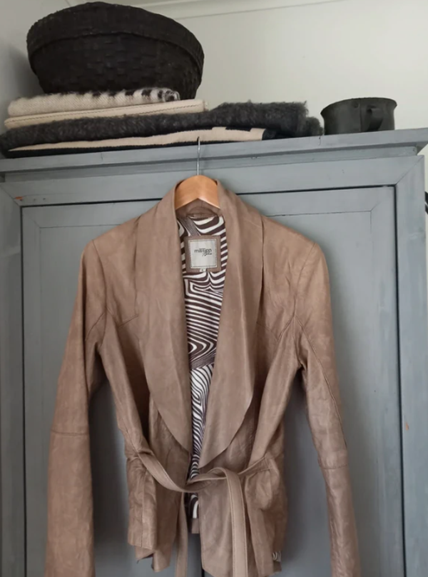♣ Mission leren jas L