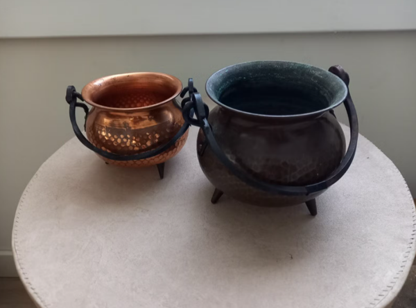 ☻ Set van 2 Retro Vintage Koperen Bloempotjes op Pootjes