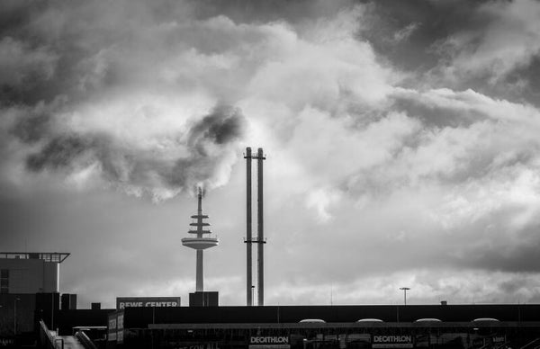 Kiel – Zwischen Fortschritt und Schatten