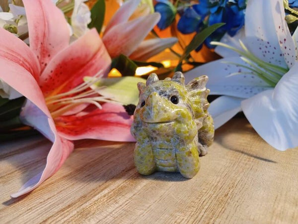 Draakje Liggend Jade