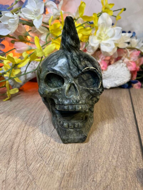 Skull met hanenkamp Jade