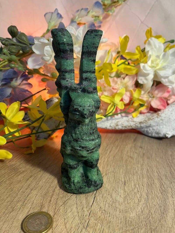 Griffioen Robijn in zoisiet