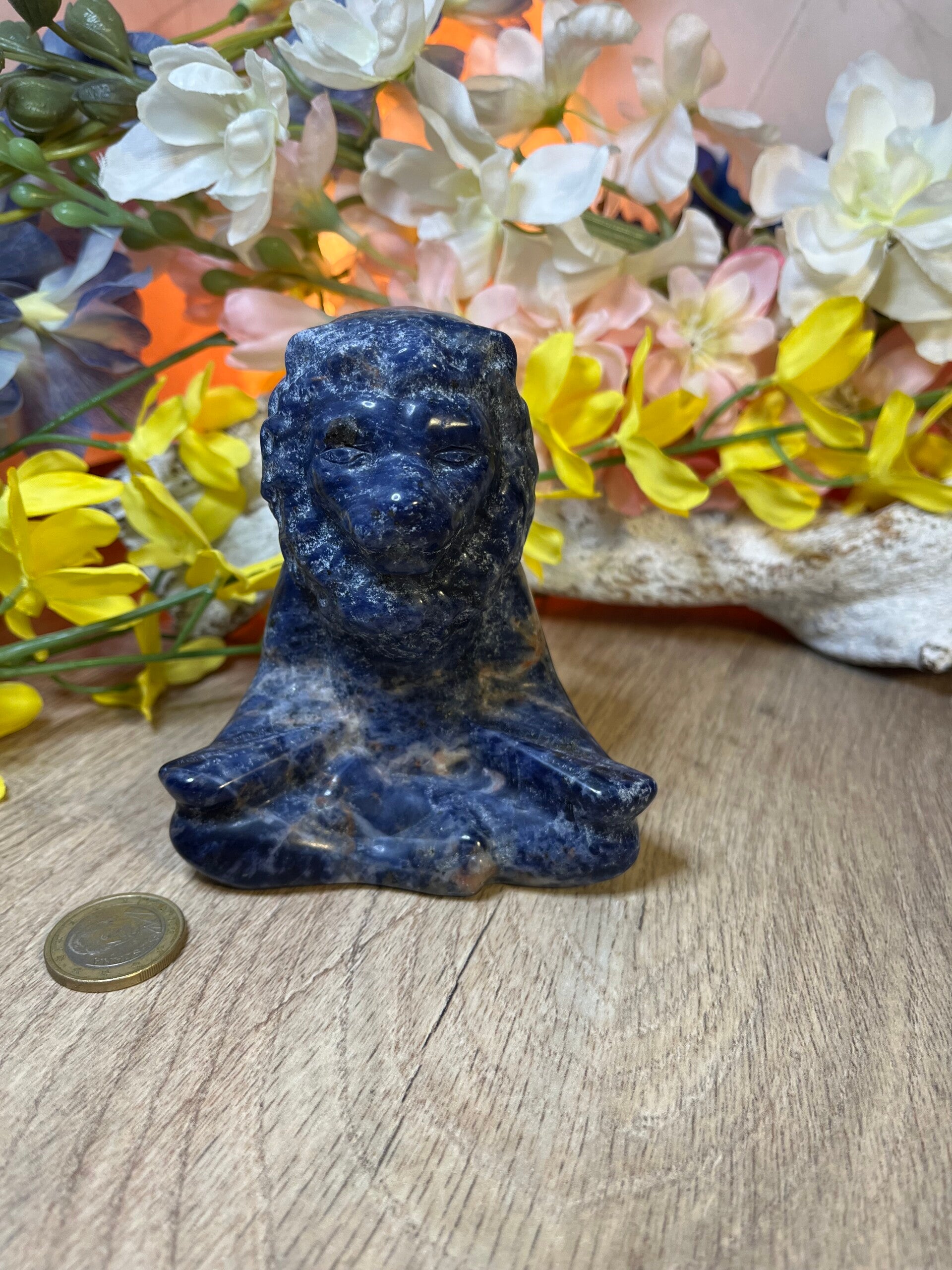 Boeddha met leeuwenhoofd uit Lapis Lazuli