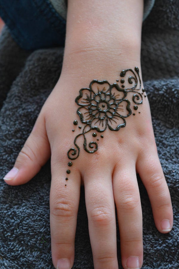 Workshop Henna Tattoos - DI 1.04.2025