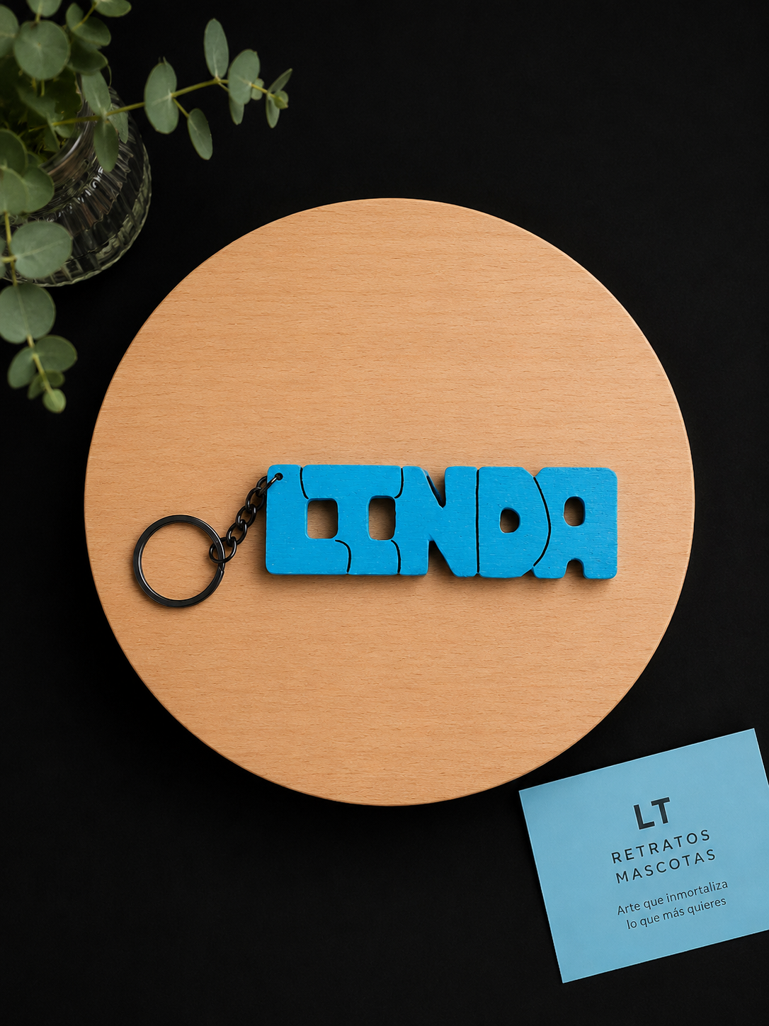 Llavero de madera de palabra o nombre personalizado