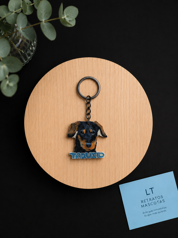 Llavero de madera de tu mascota hecho a mano 5x5cm (con nombre)
