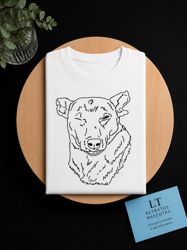 Camiseta personalizada con el retrato de tu mascota (estilo minimalista)