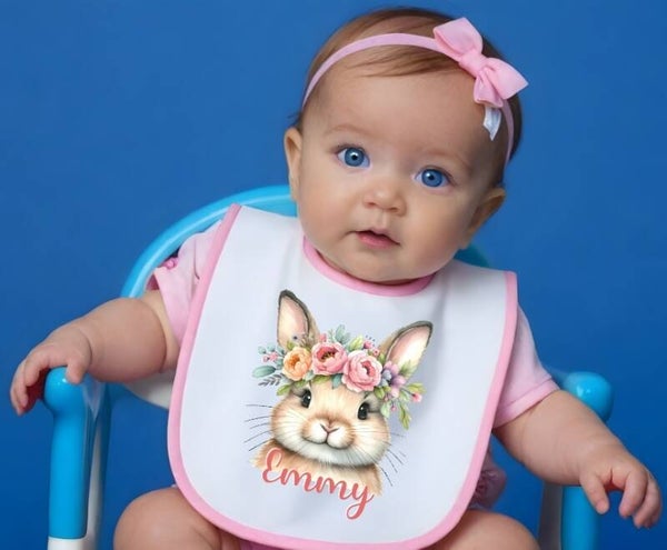 Bavoir personnalisé "petite lapine"