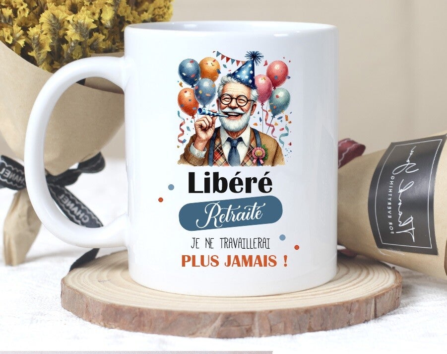 Mug personnalisé "Libéré retraité"