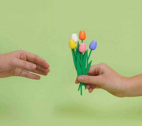 Marque page tulipe (couleur aléatoire)
