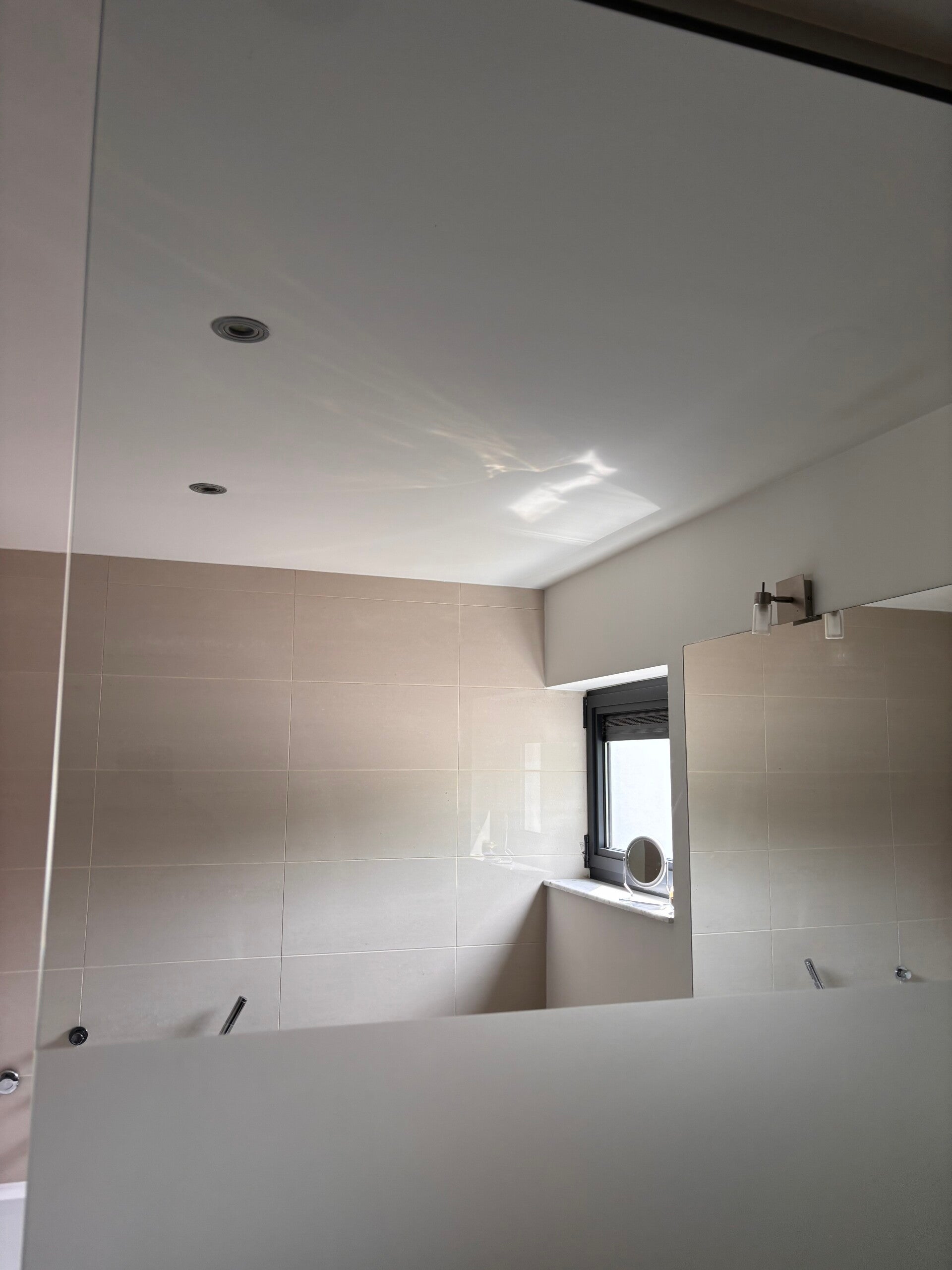 Nettoyage de vitres de douche Liège 