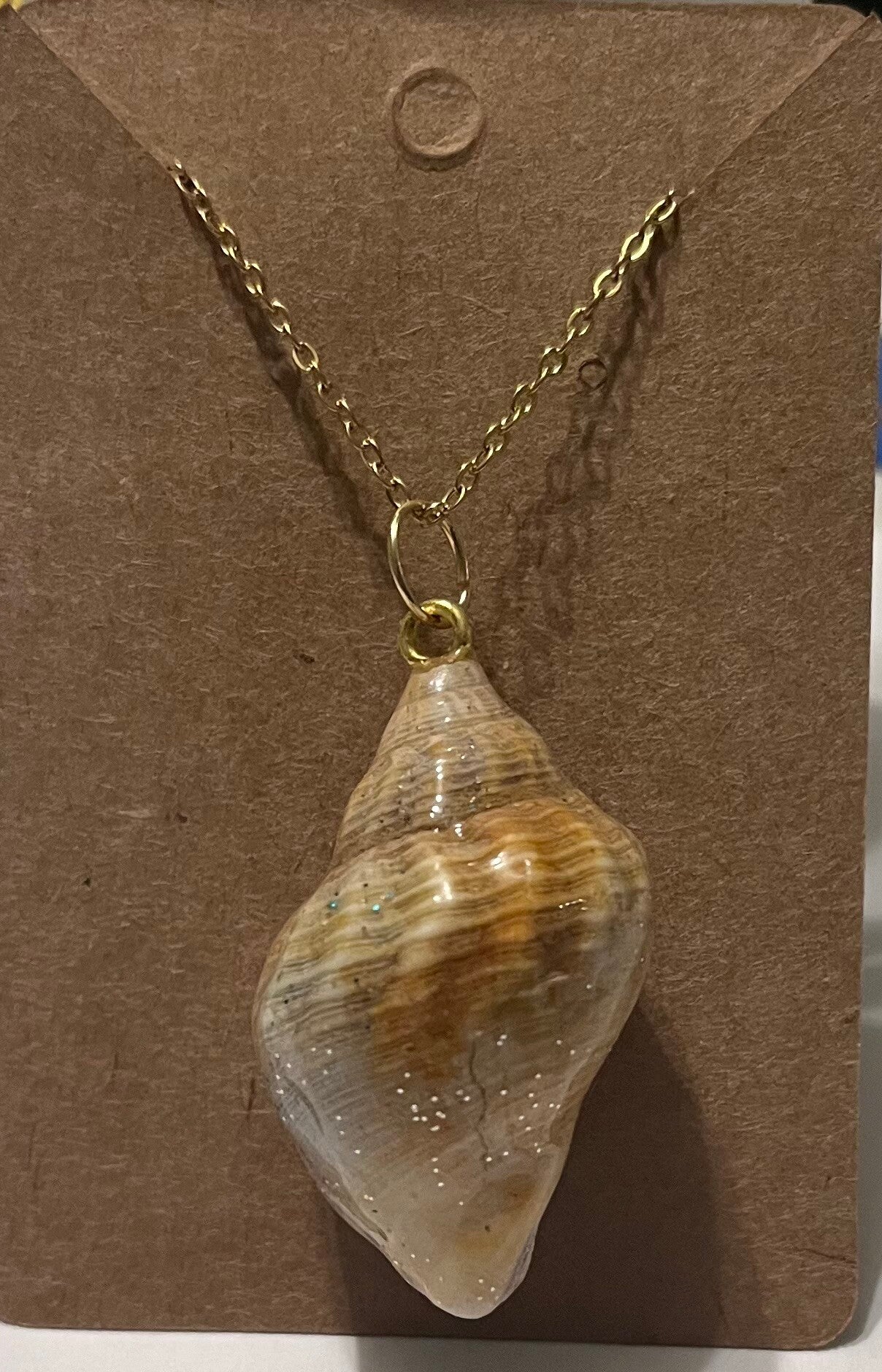 Pendentif coquillages