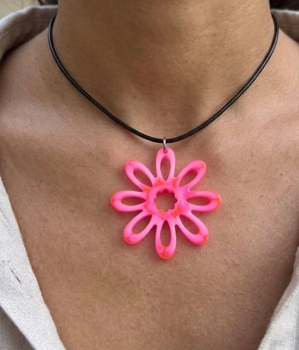 Collier fleurie