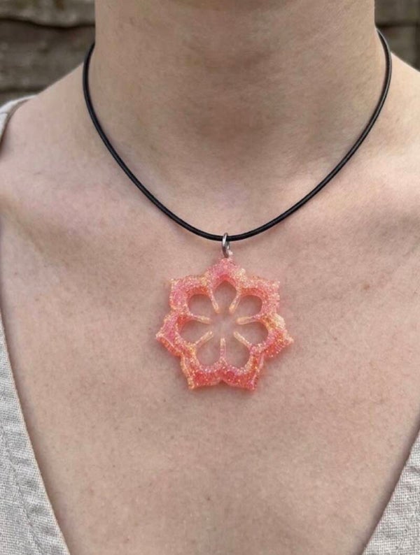 Pendentif flo