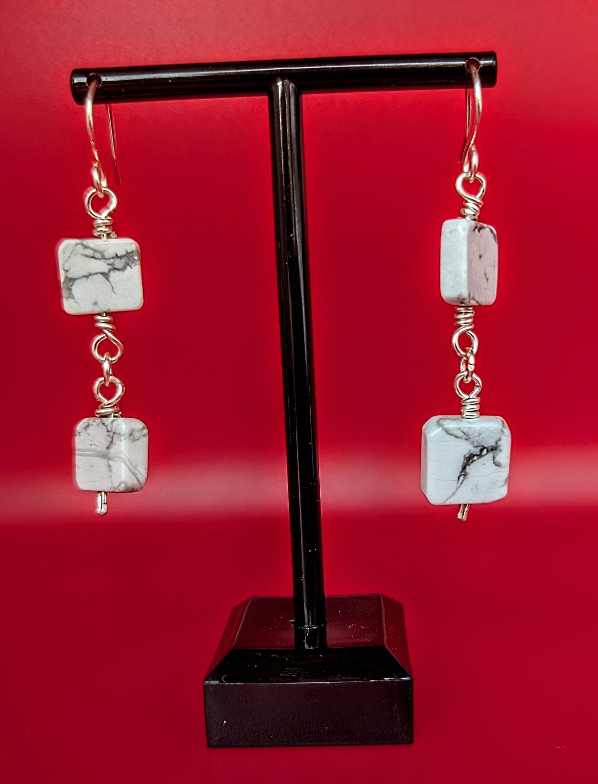 Boucles d'oreilles howlite et cuivre argenté