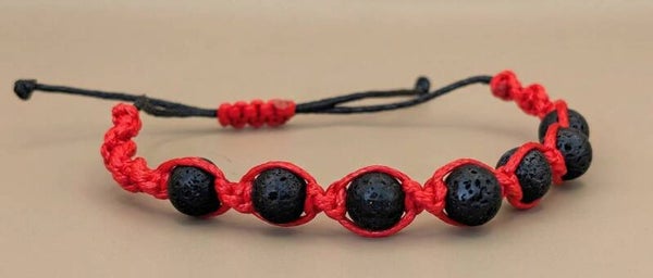 Bracelet pierre de lave fil rouge spirale