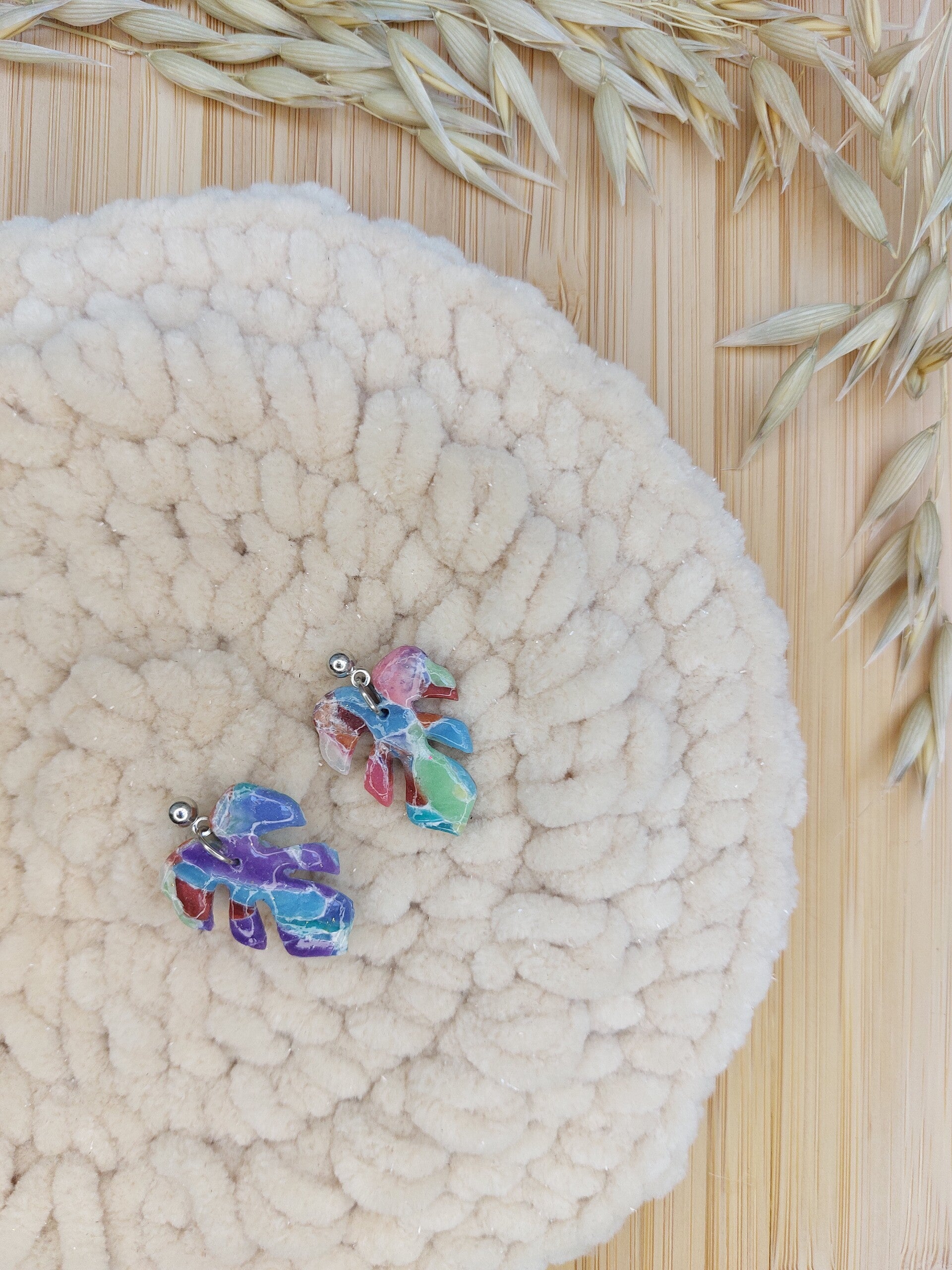 kleurrijke blaadjes oorbellen