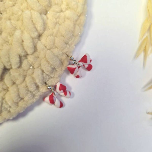 rood/wit gekleurde strikjes