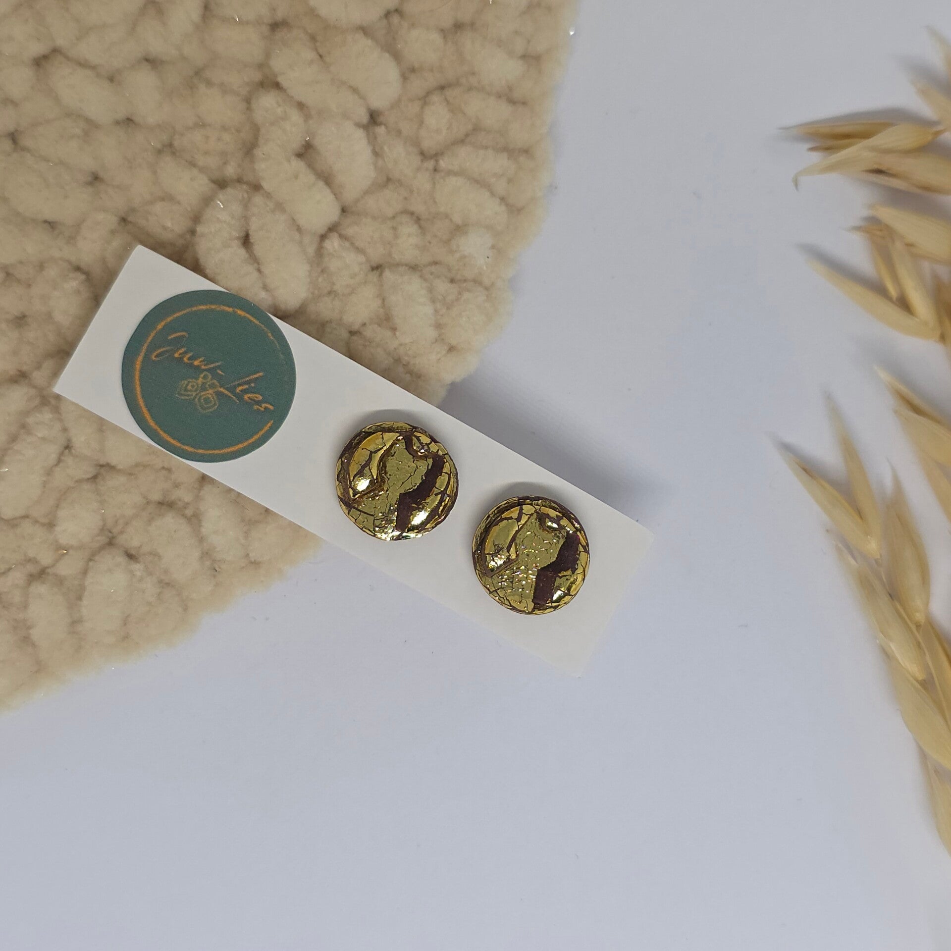 verschillende katten oorstekers