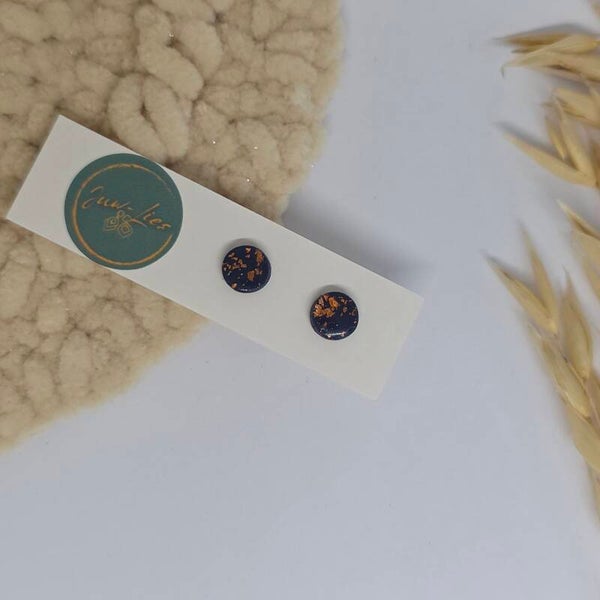 kleine donkerblauw met goud oorstekers