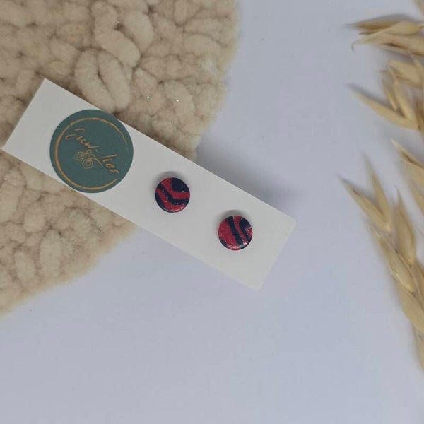 kleine blauw/roze oorstekers