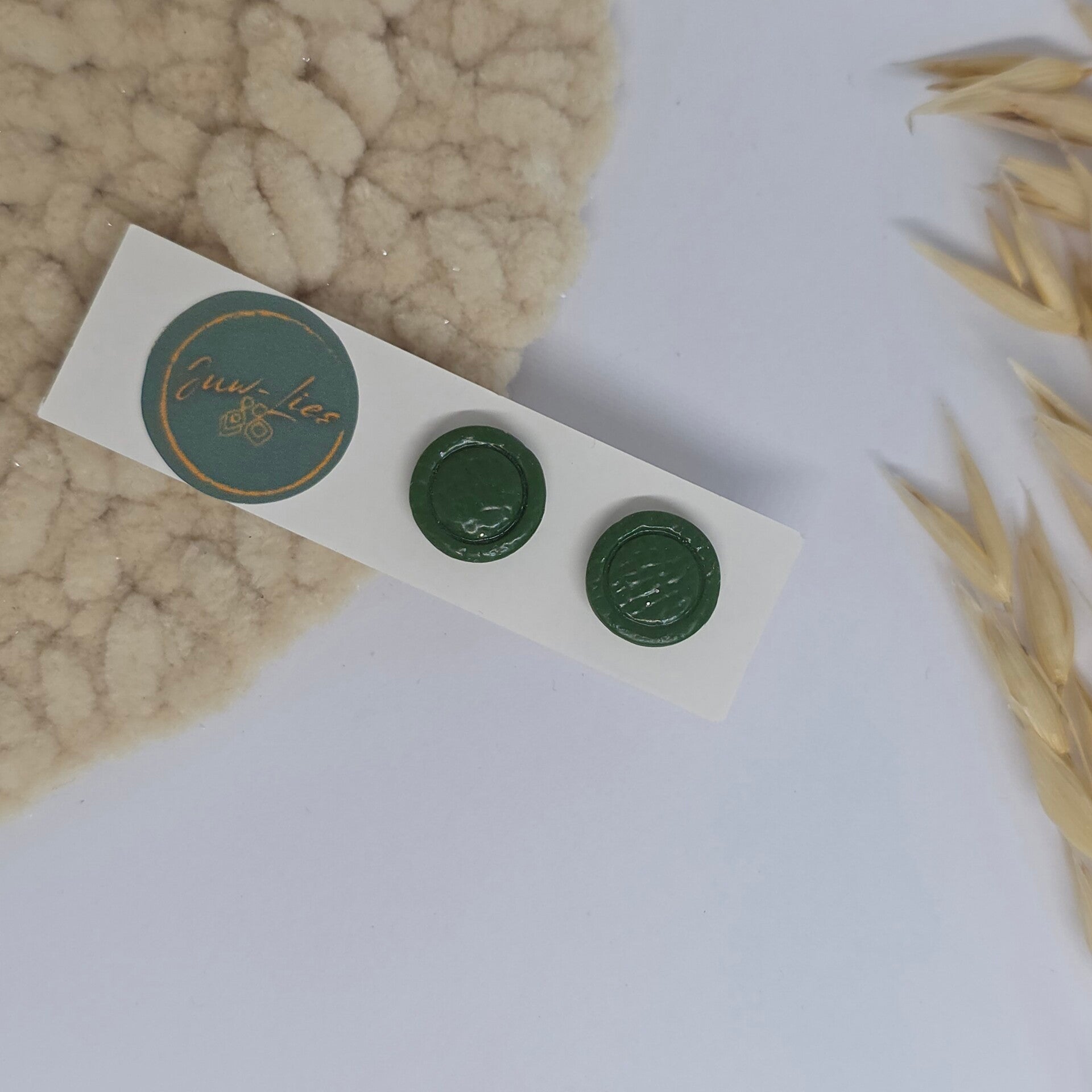 Oorstekers - rond - groen glans