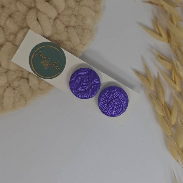 Grote oorstekers - rond - paars glans met textuur