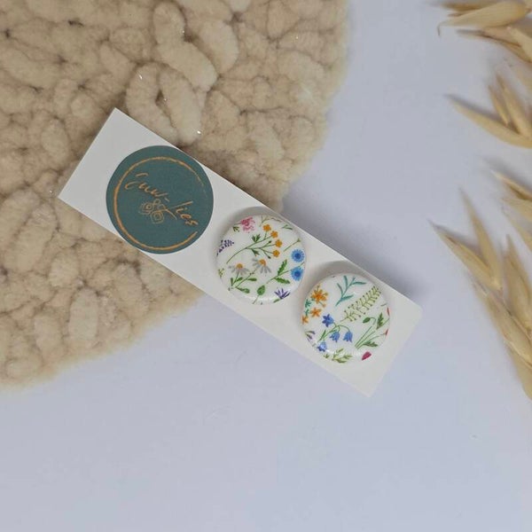 Grote oorstekers - rond - bloemenprint op wit