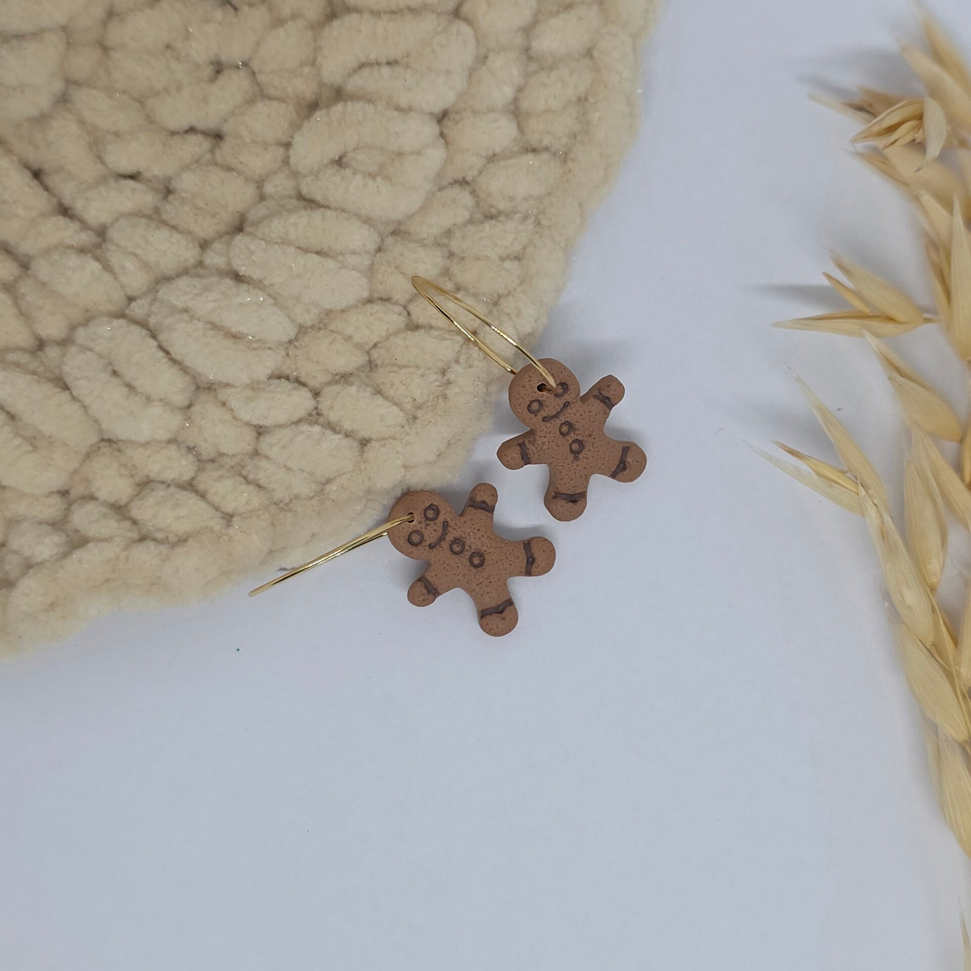 Kerst koekenmannetjes aan oorringen