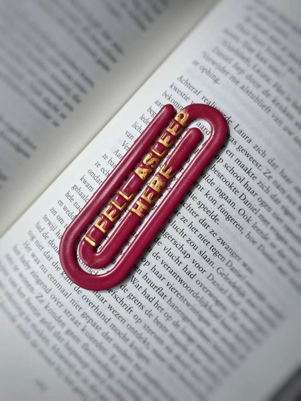 bladwijzer paperclip i fell asleep here