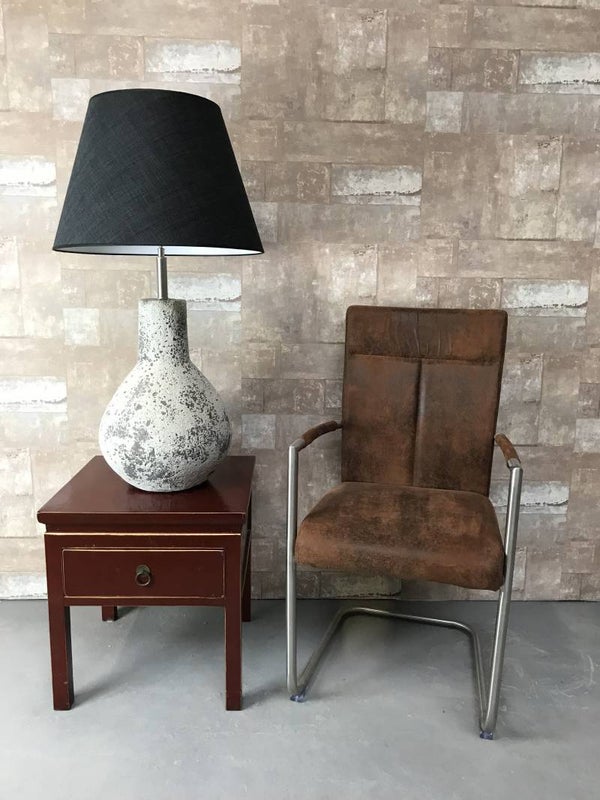T027904 Tafellamp aardewerk ocean oxide met antraciet linnen kap.