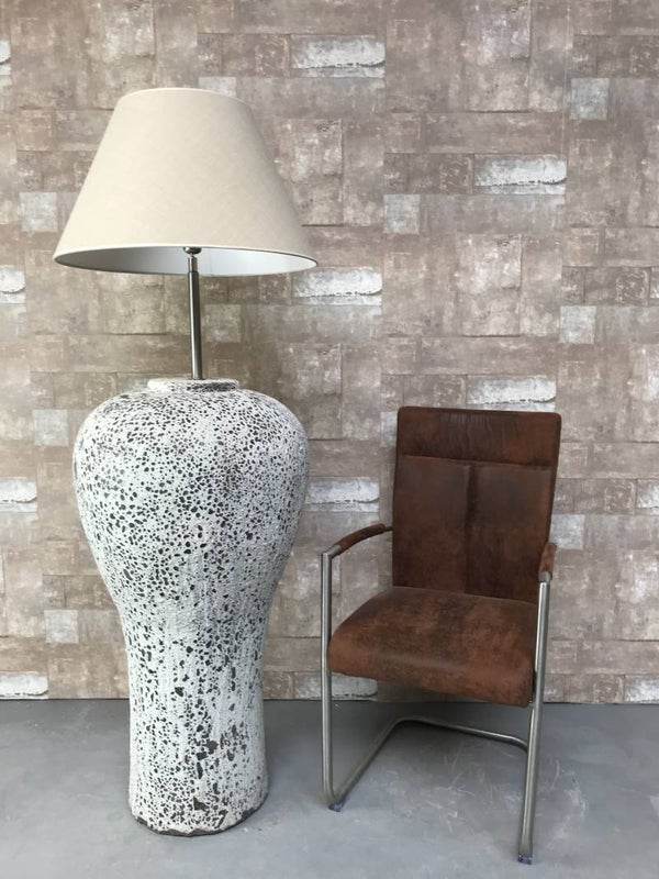 V047926 Vloerlamp aardewerk ocean oxide met creme linnen kap.