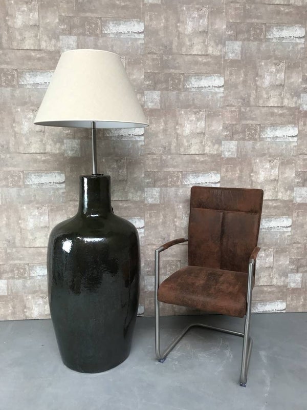 V031426 Vloerlamp aardewerk donker groen glazuur met Creme linnen kap.