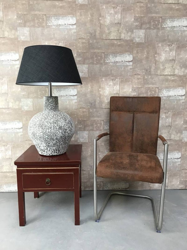 T037909 Tafellamp aardewerk ocean oxide met antraciet linnen kap.