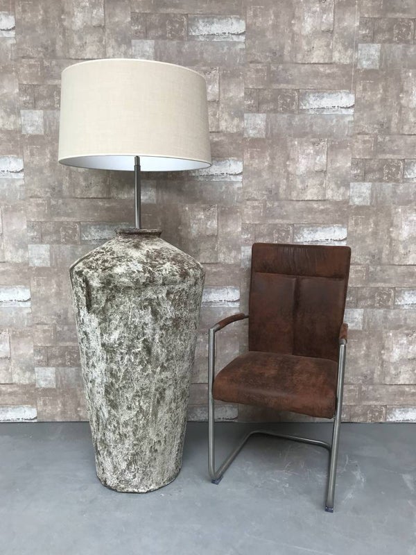 V057940 Vloerlamp aardewerk osian oxide met creme linnen kap.