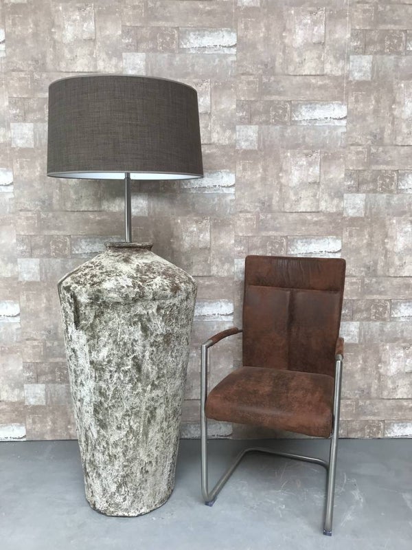 V057942 Vloerlamp aardewerk osian oxide met bruine linnen kap.