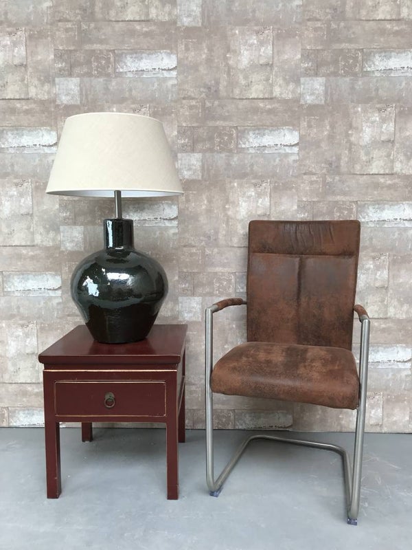 T031413 Tafellamp aardewerk donker groen glazuur met creme linnen kap.