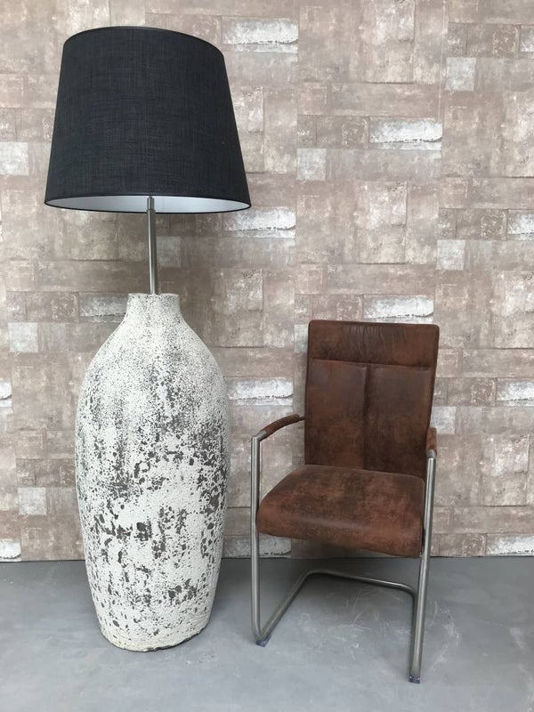 V027931 Vloerlamp aardewerk ocean oxide met antraciet linnen kap.