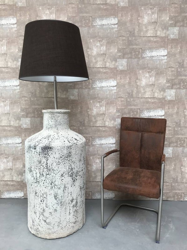 V017929 Vloerlamp aardewerk ocean oxide met donker bruine linnen kap.