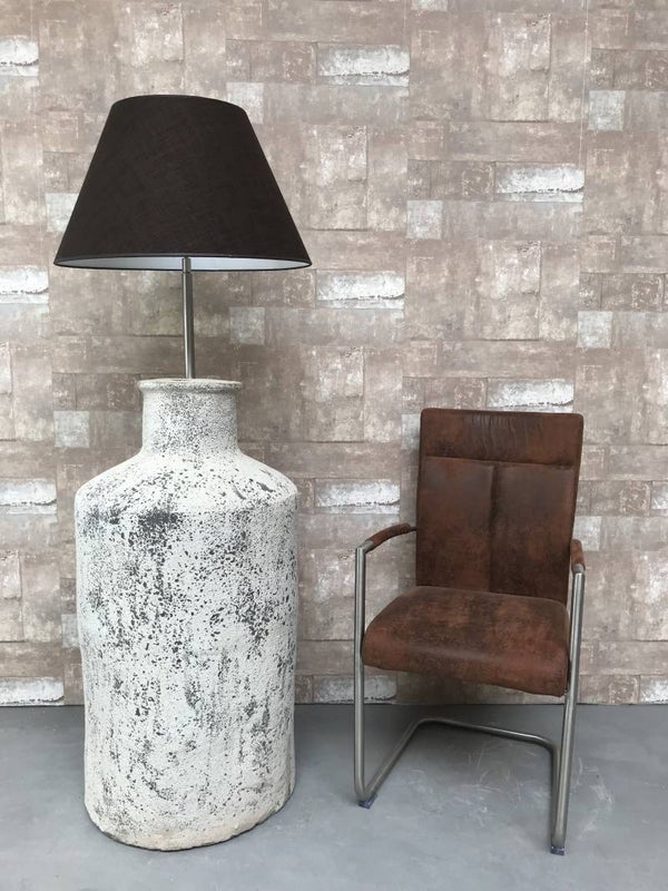 V017922 Vloerlamp aardewerk ocean oxide met donker bruine linnen kap.