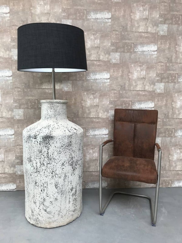 V017938 Vloerlamp aardewerk ocean oxide met antraciet linnen kap.