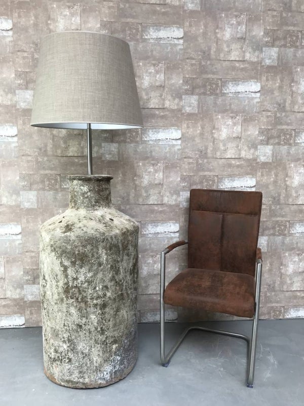 V017134 Vloerlamp aardewerk atlantic met licht bruine linnen kap.
