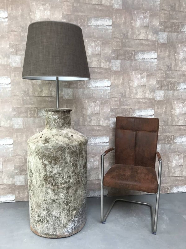 V017135 Vloerlamp aardewerk  atlantic met bruine linnen kap.