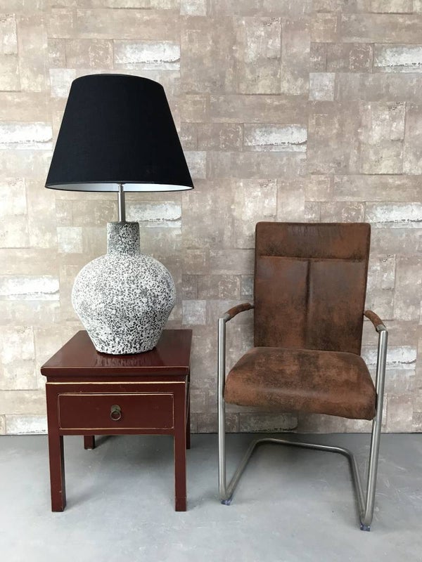 T037903 Tafellamp aardewerk ocean oxide met zwarte linnen kap.