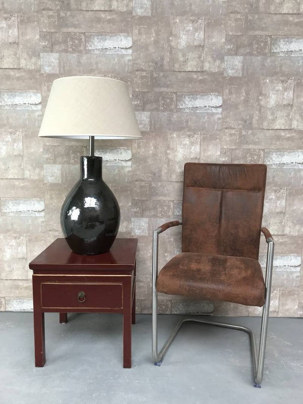 T011413 Tafellamp aardewerk donker groen glazuur met creme linnen kap.