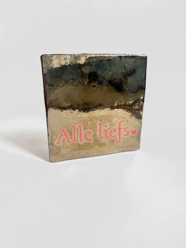 Tegeltje (brons) 10x10cm - Alle liefs