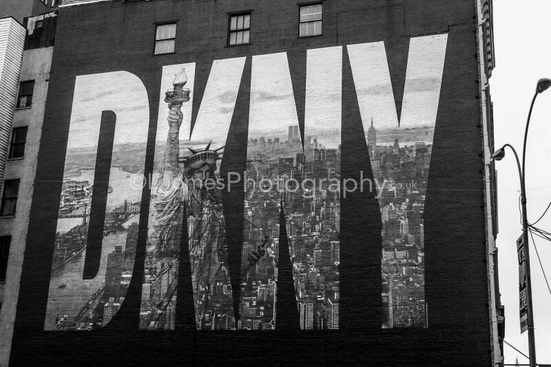 NewYorkDKNY.jpg