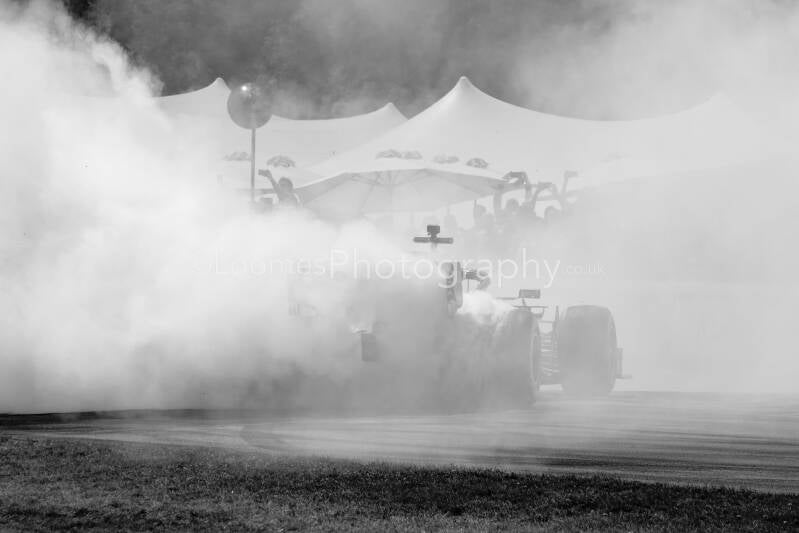 mercedesf1tyresmoke.jpg