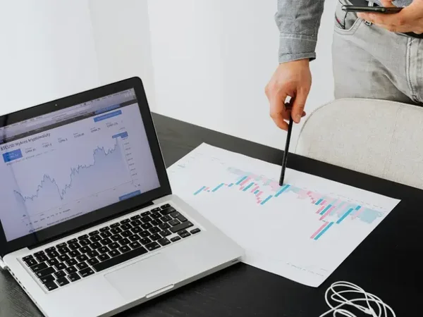 Professional payroll (11-50 staff)