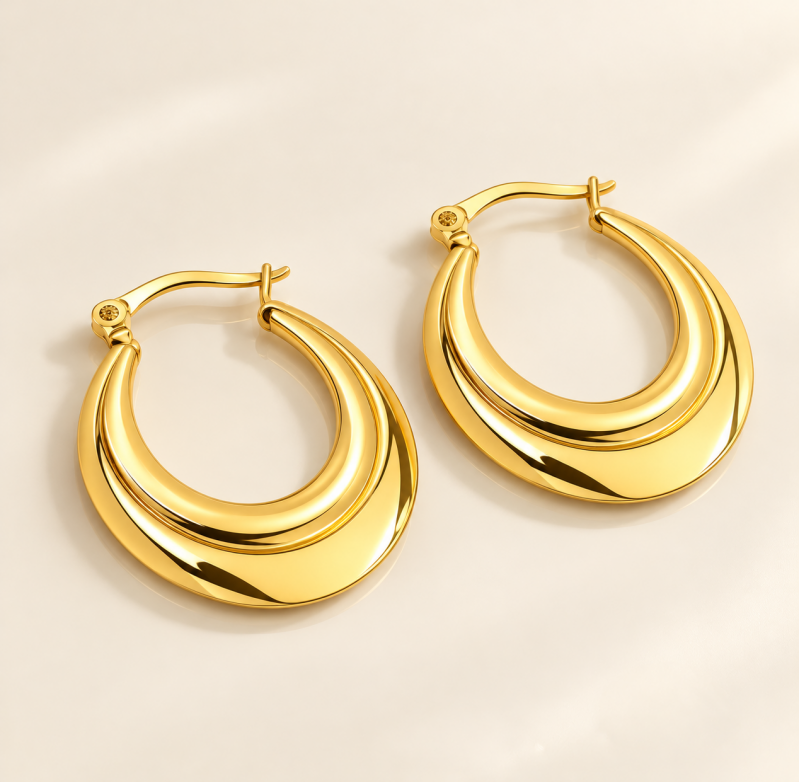 Elana Oval Creolen aus Edelstahl in Gold und Silber – ovale Ohrringe von NAZZORA
